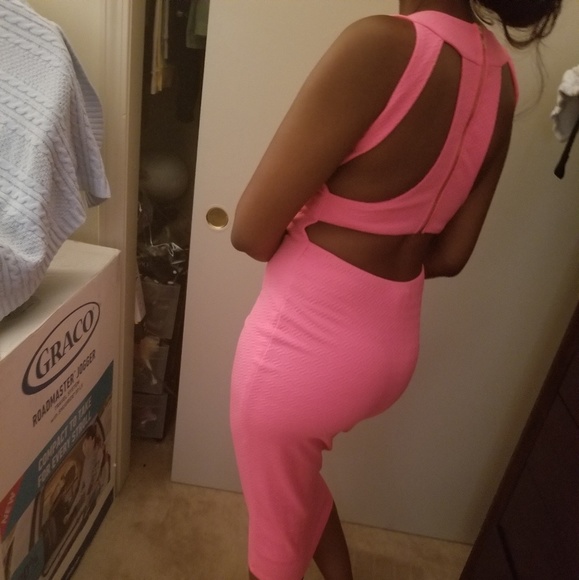 Pink midi dress - Picture 3 of 3